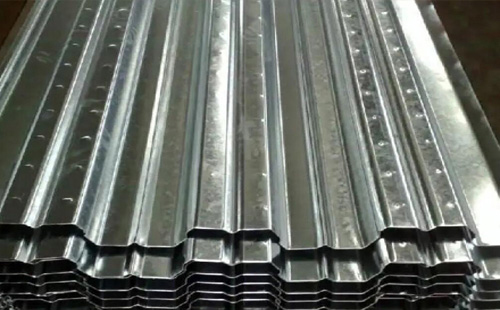 高层住宅吊装白银楼承板怎么省工期